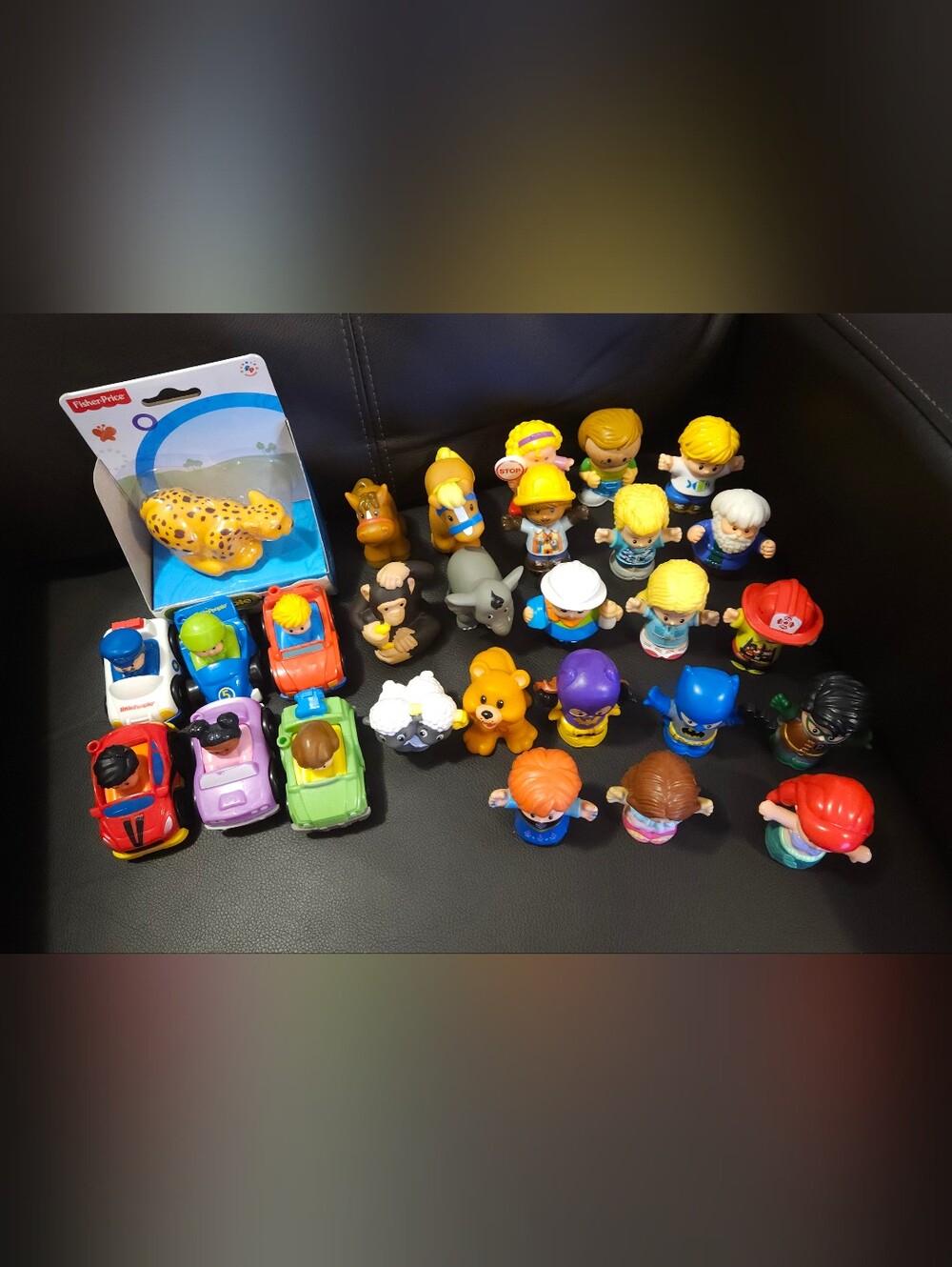 HUGE Lot Of Fisher Price Little People And Vehicles!  Wow!!